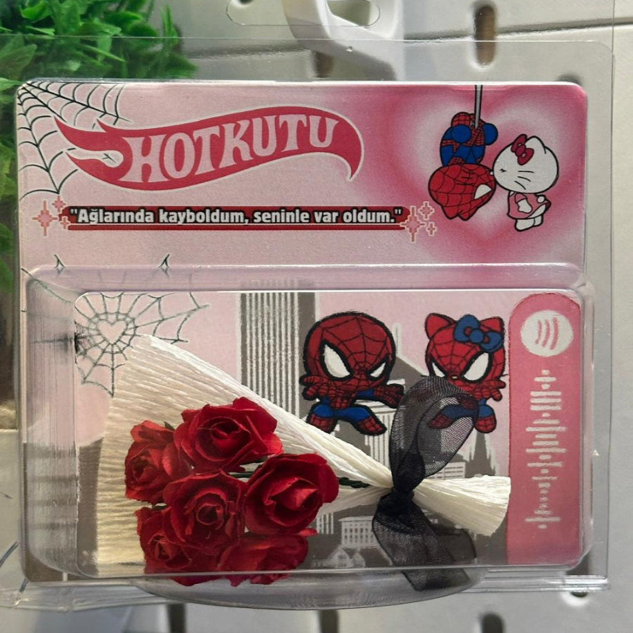 Spider-Man & Hello Kitty Mini Çiçek Buket